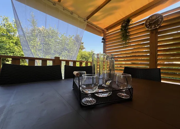 Campsite Wifi, Calme, Piscine, Sport 6 Pers Avec Vayny